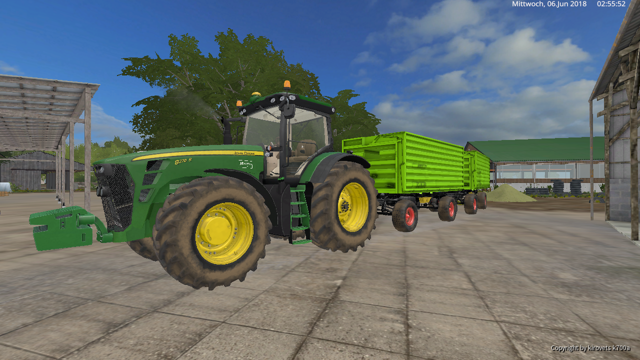 John Deere 8270R mit Conow HW 180  beim Grasfahren