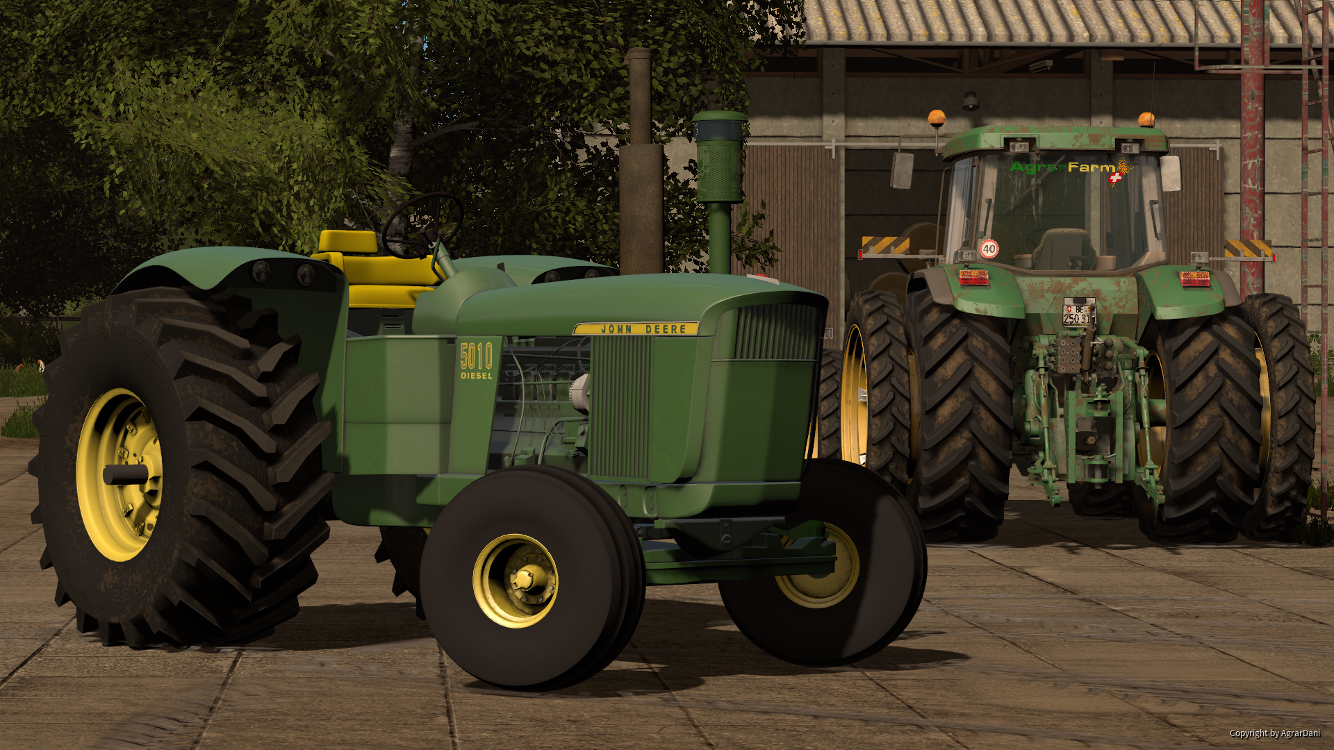 John Deere 5010
