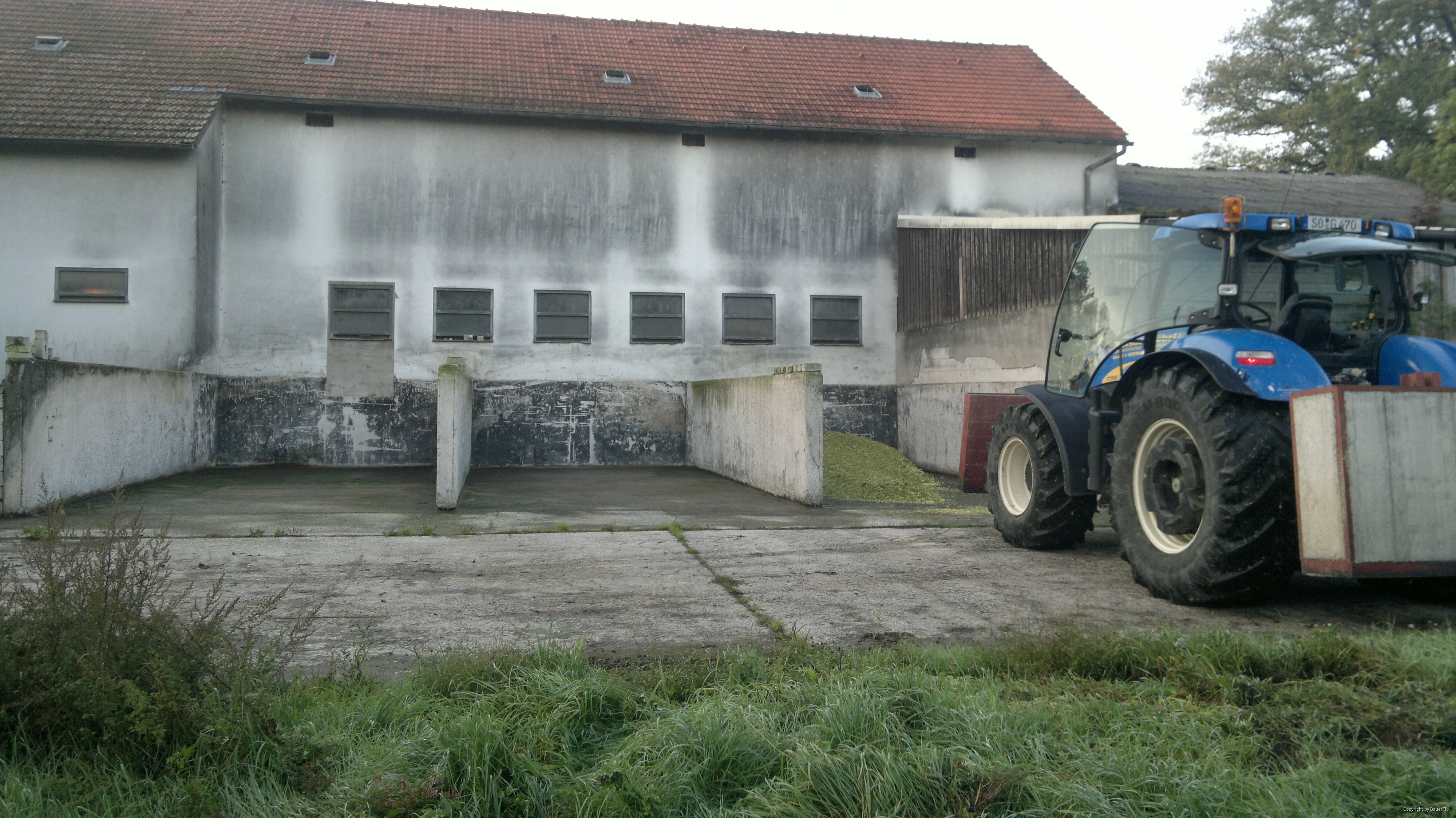 Hier mal nach und nach ein paar Bilder von mir bei der Arbeit