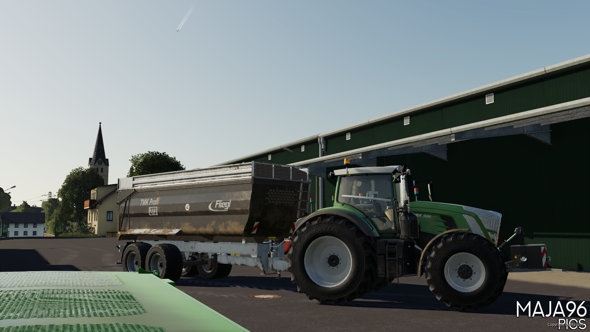 Fendt 936 S4 beim Gerste abfahren