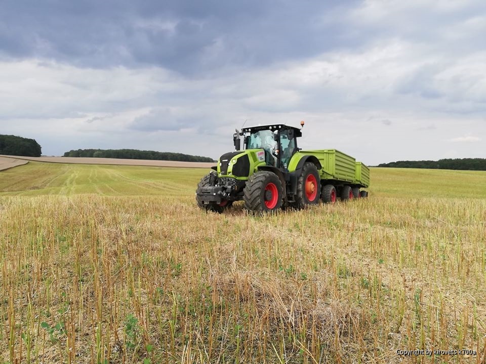 Claas Axion 840