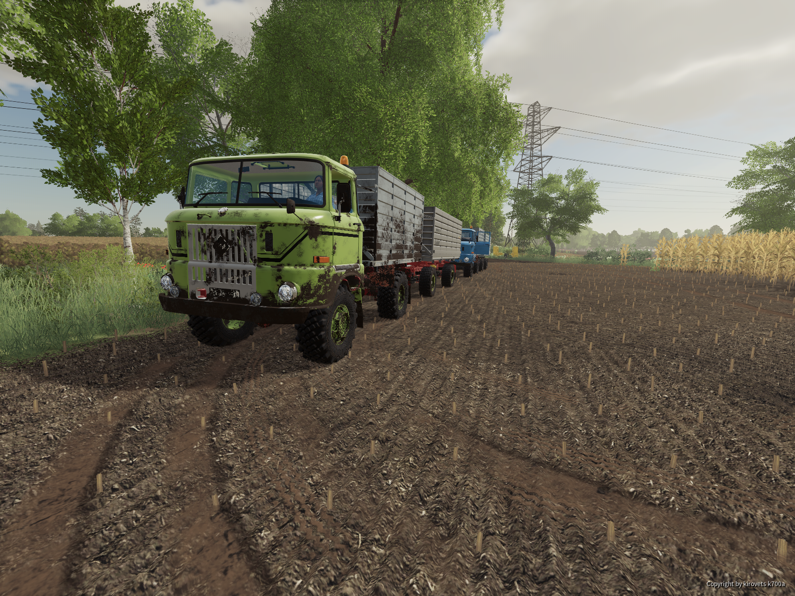 IFA w50 und Zt300 beim Mais fahren