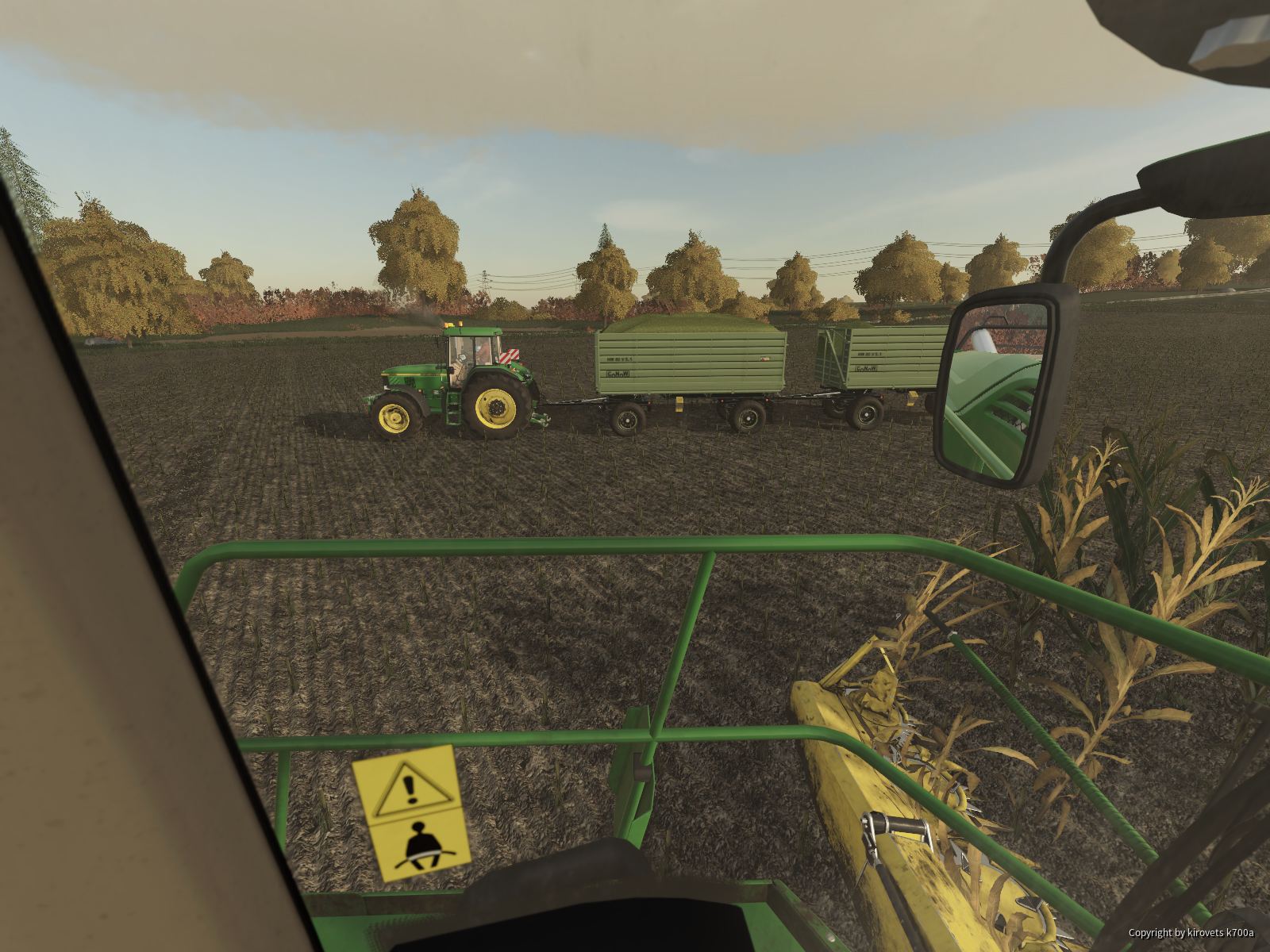 John Deere 7810 am Mais fahren