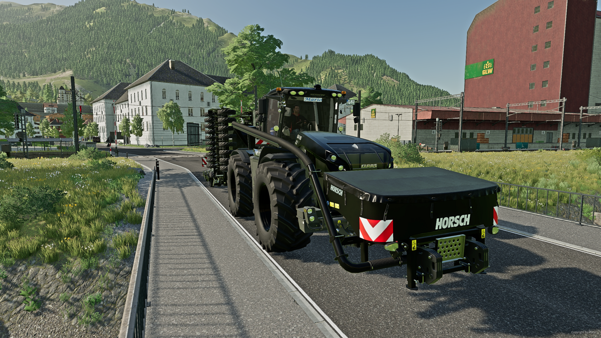 Claas Xerion 5000 Black Edition